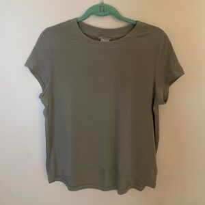 Athleta Women's With Ease Tee XXS Sage Green